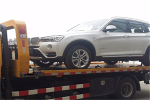 新龙拖车24小时服务电话